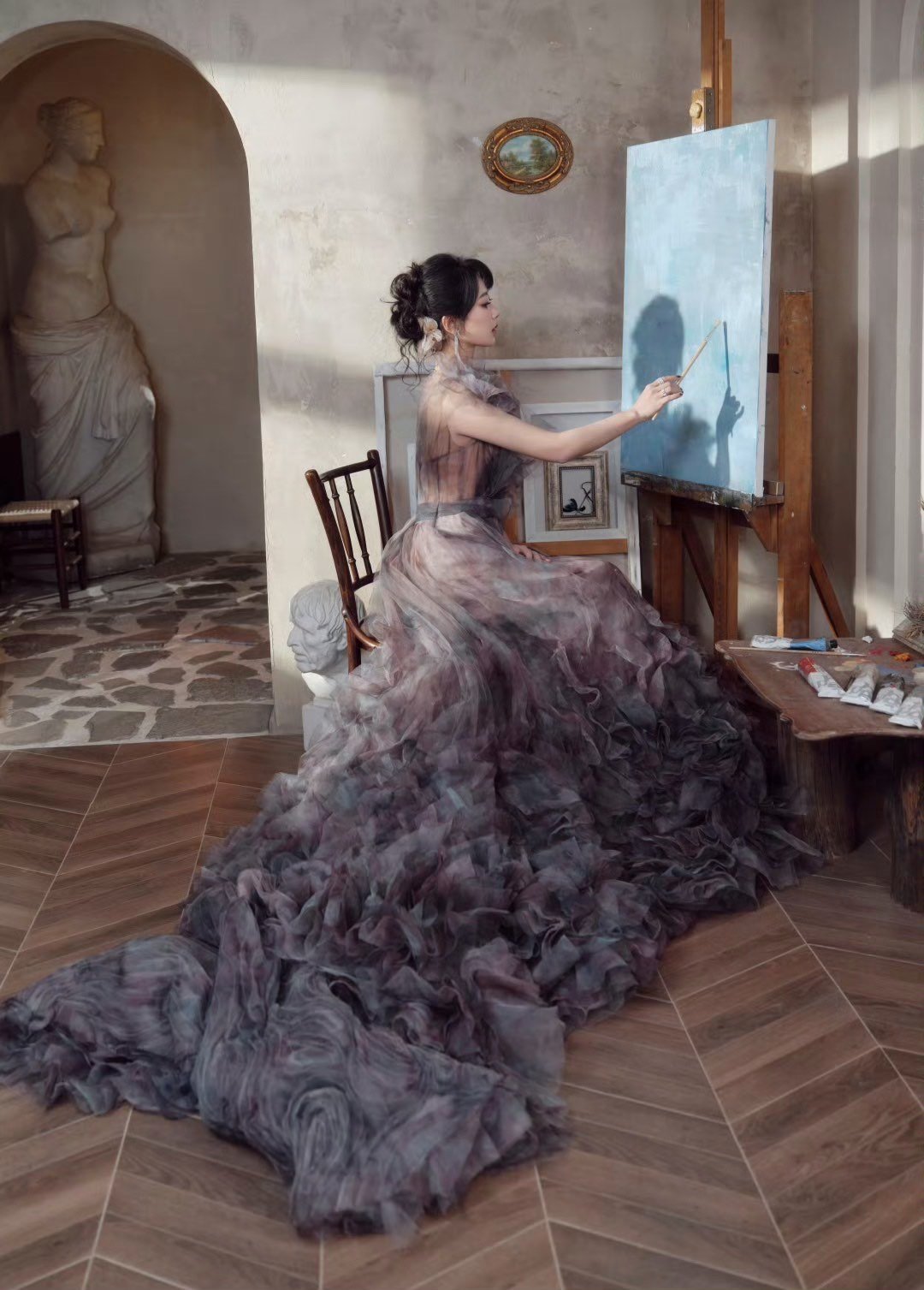 杨紫褶皱渐变纱裙杨紫油彩褶皱裙杨紫你好美好美啊！ ​​​