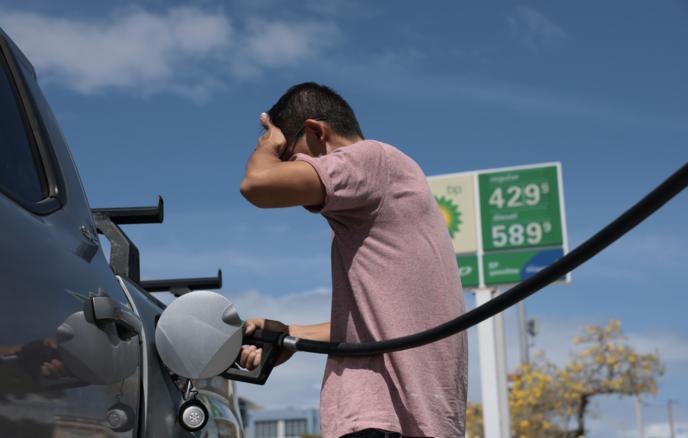 民主党领袖舒默：美伊冲突推高美国通胀
查克·舒默称，这一现状是美国必须结束此次冲