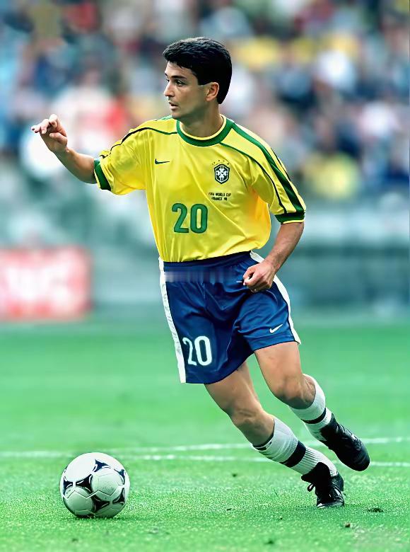 又一位生不逢时的天才。98年世界杯，除了博格坎普的绝杀，贝克汉姆的红牌，我还记得