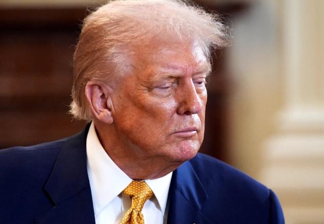 急了，美国公开喊话中国

当地时间3月25日，特朗普在社交平台官宣：他将在5月1