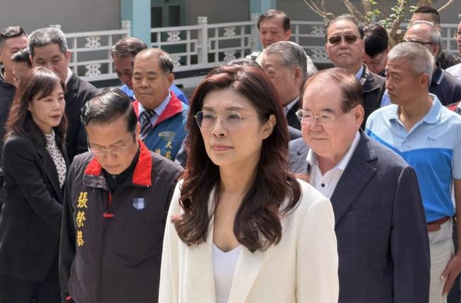 访问大陆，能否见到最高层？郑丽文用6个字回应，情商很高！

4月2号上午，郑丽文