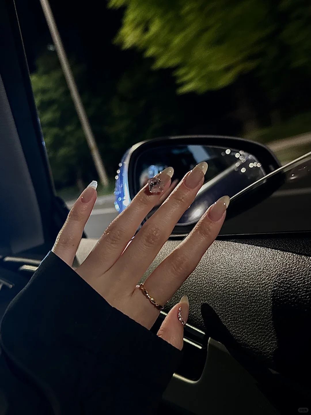 以后的钻戒要是没我美甲的钻大可怎么办啊