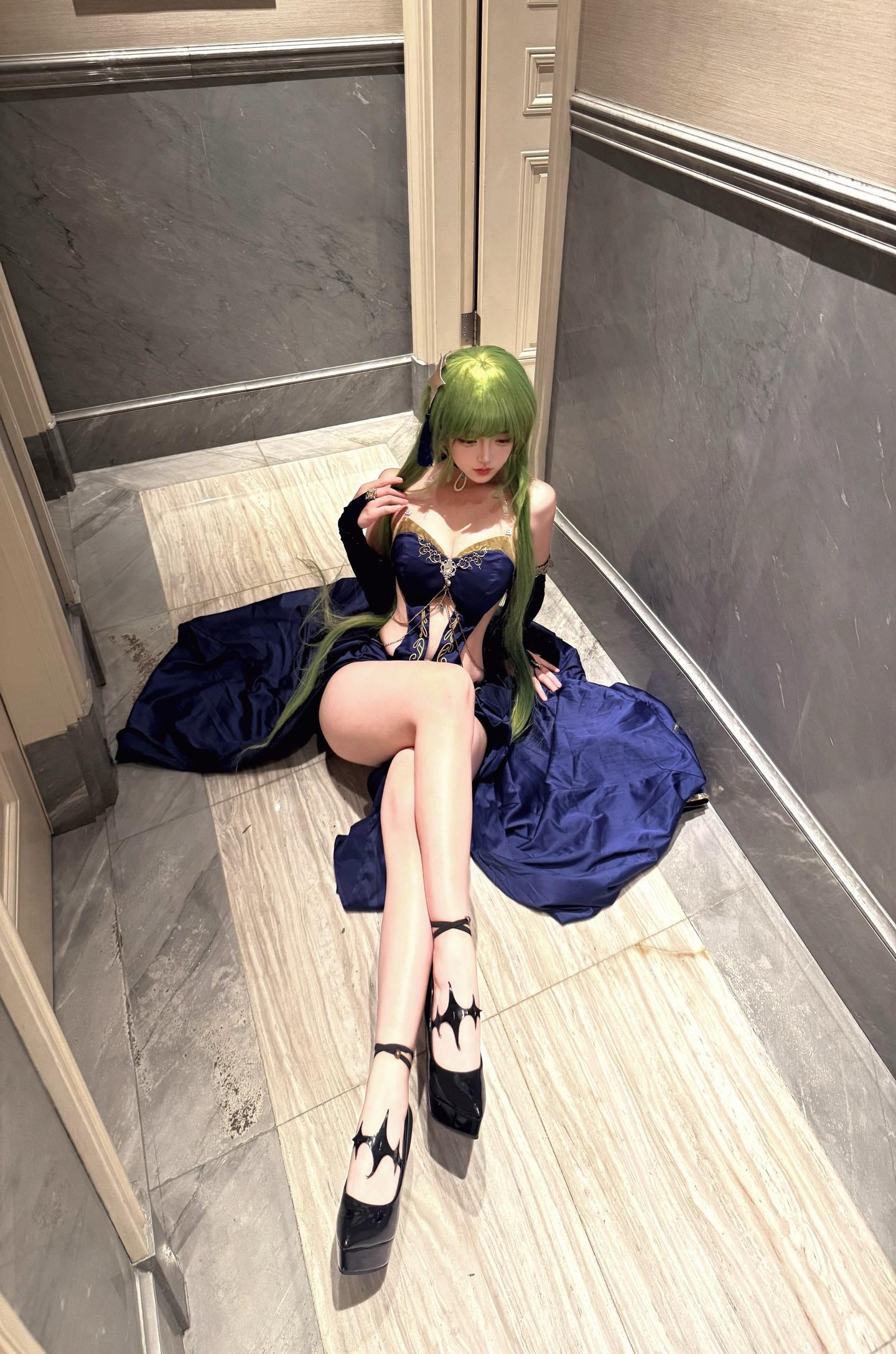 谢谢你喜欢我的性格 我装的。