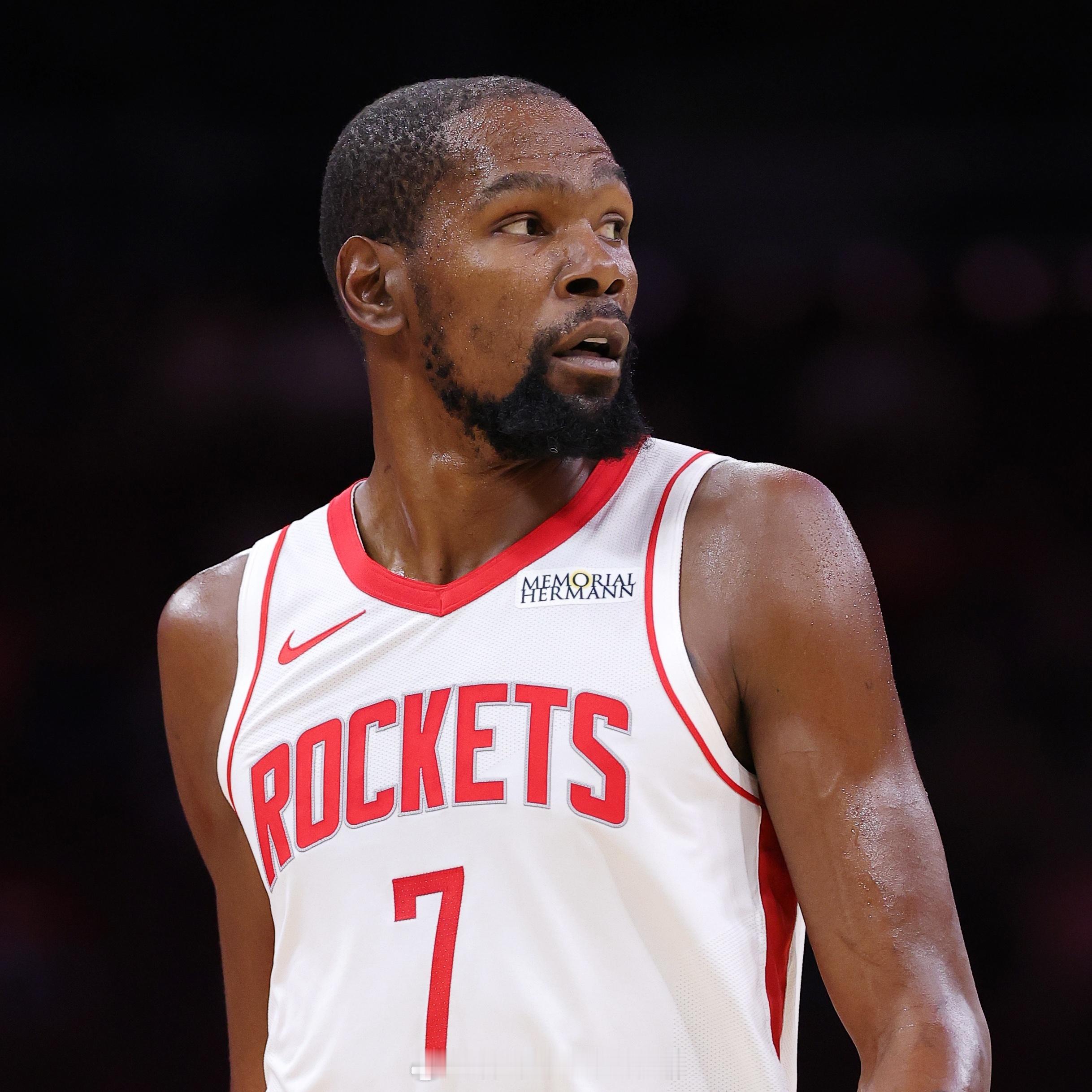 不要因为没有掌声就丢掉梦想。晚安🚀