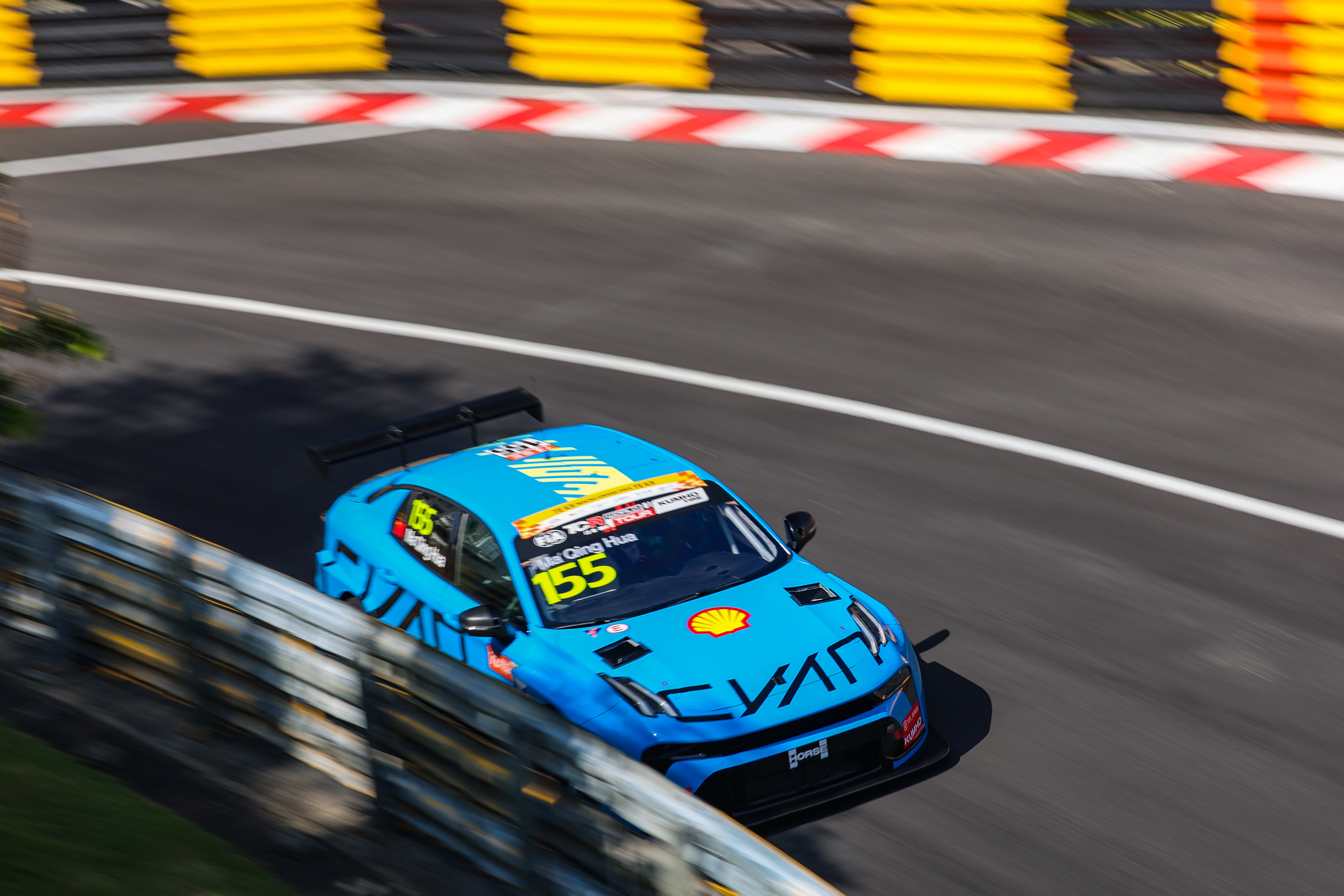 七年九冠，赛道传奇！恭喜领克Cyan Racing车队携03TCR赛车再度问鼎2