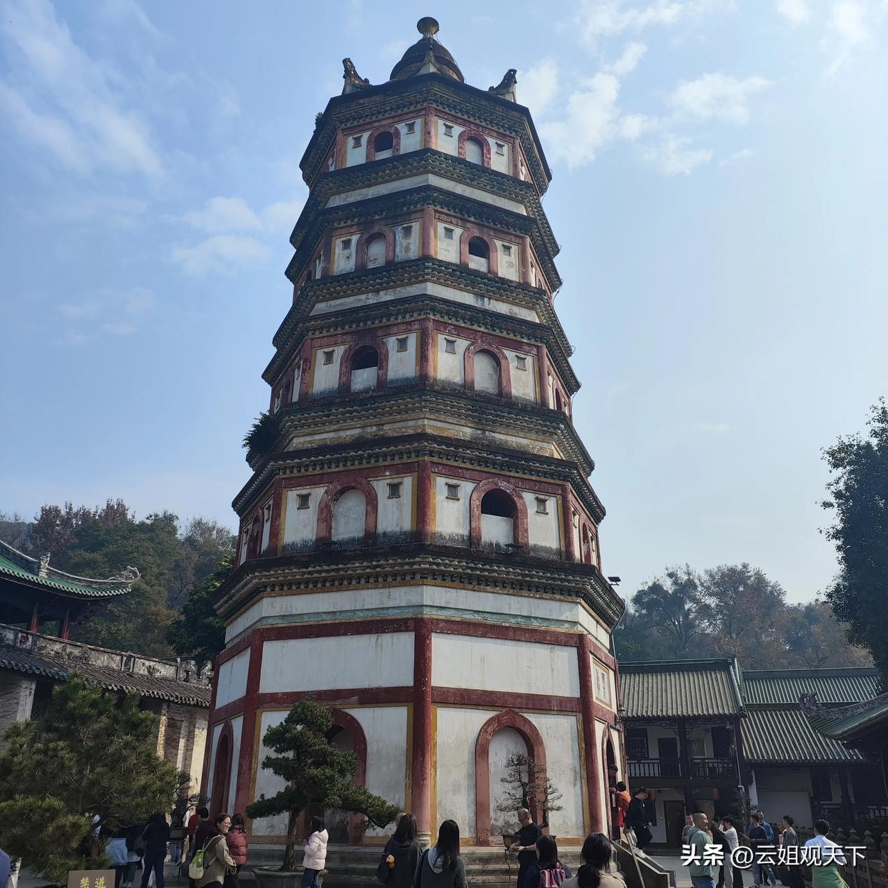 人这一生，病从哪里来的，从来不是无缘无故来的
 
很多人等到病倒那一天，才恍然大