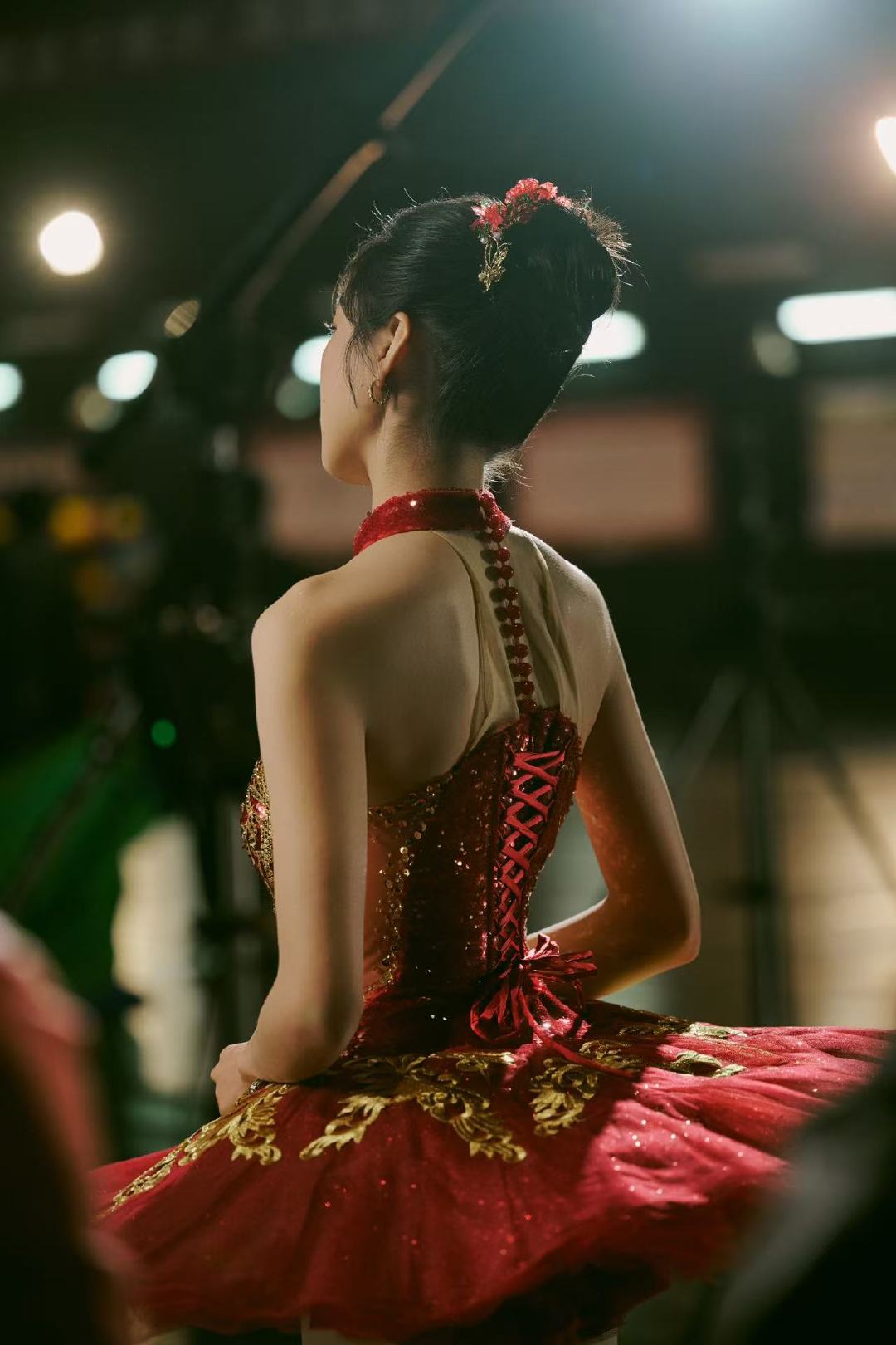 孙千跳芭蕾孙千春晚跳芭蕾哇！孙千跳芭蕾舞这么美啊！！！ 