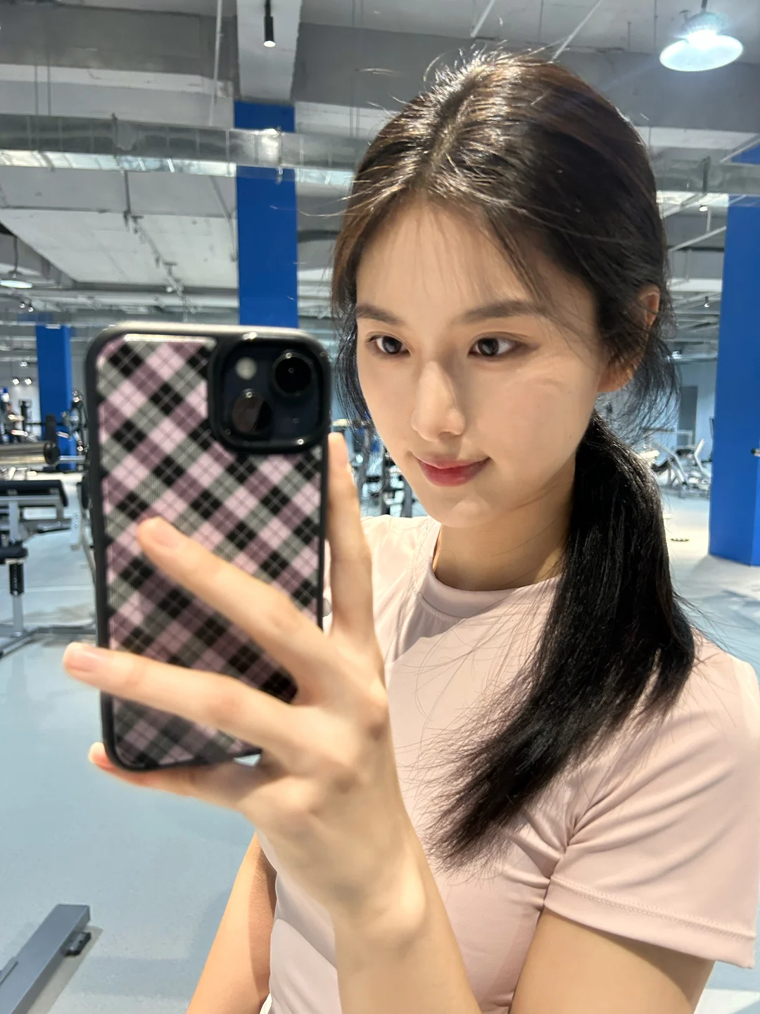 过了个年 肌肉小了一圈