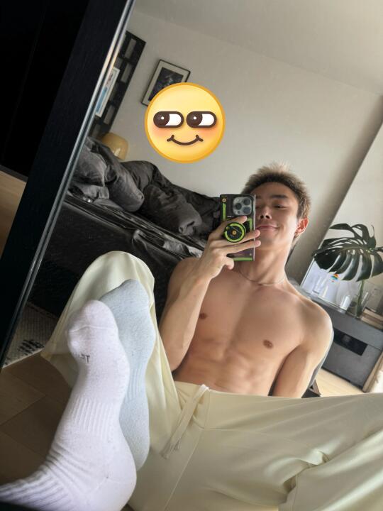 早餐吃麦当劳还是星巴克？