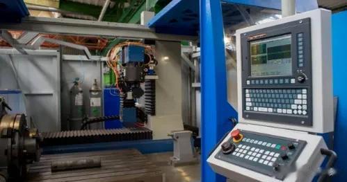 西方传出大消息，俄罗斯工厂陷入停顿！中国的决定太明智了

俄乌冲突刚爆发的时候，