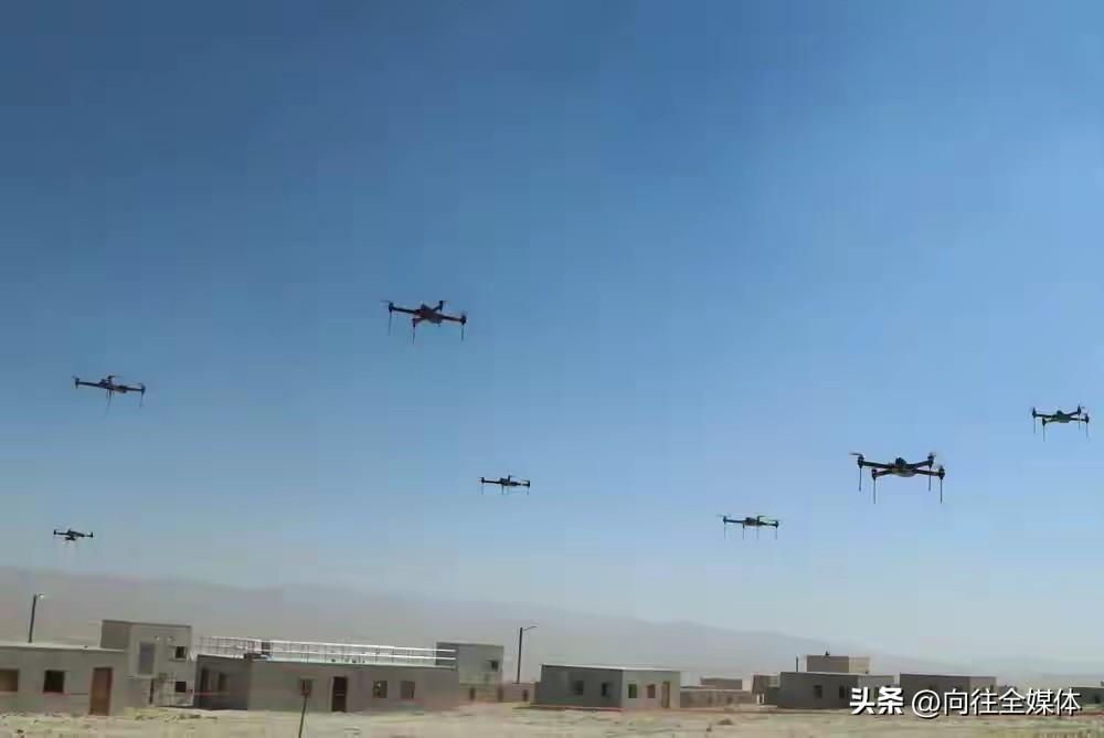 千架无人机蜂群饱和突袭不用慌！五层立体防空天网牢牢守住国土安全
 
俄乌冲突中，