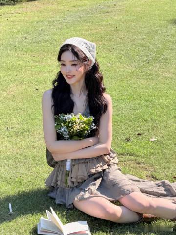 宋轶美我一大跳宋轶也有捧花神图了 宋轶也有捧花神图了，真的是美的我一大跳的呀，姐