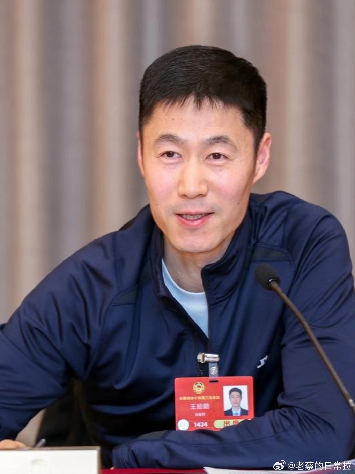 王励勤称饭圈整治有所好转 3月4日，王励勤在两会受访时表示：在国家关心与全社会监