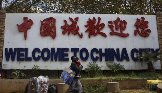 印度、非洲人要“占领”中国了？每年8200万人入境中国！其实他们真的是来旅游买买
