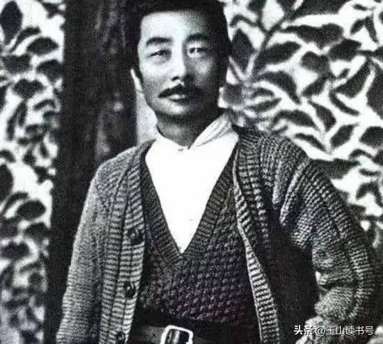 鲁迅的幽默：
成仿吾骂鲁迅“有闲，有闲，还是有闲”，鲁迅直接拿来命名文集——《三