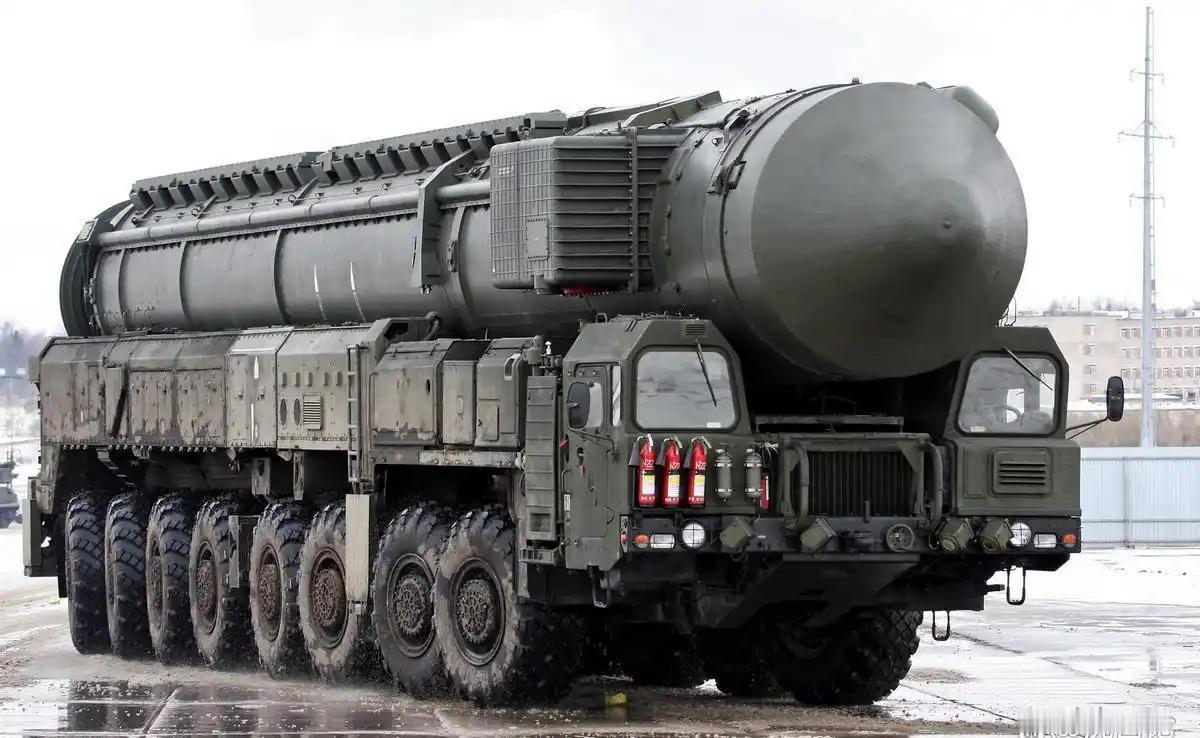 “榛树”出场
       近日，俄罗斯对乌克兰发动大规模打击行动，旨在报复基辅