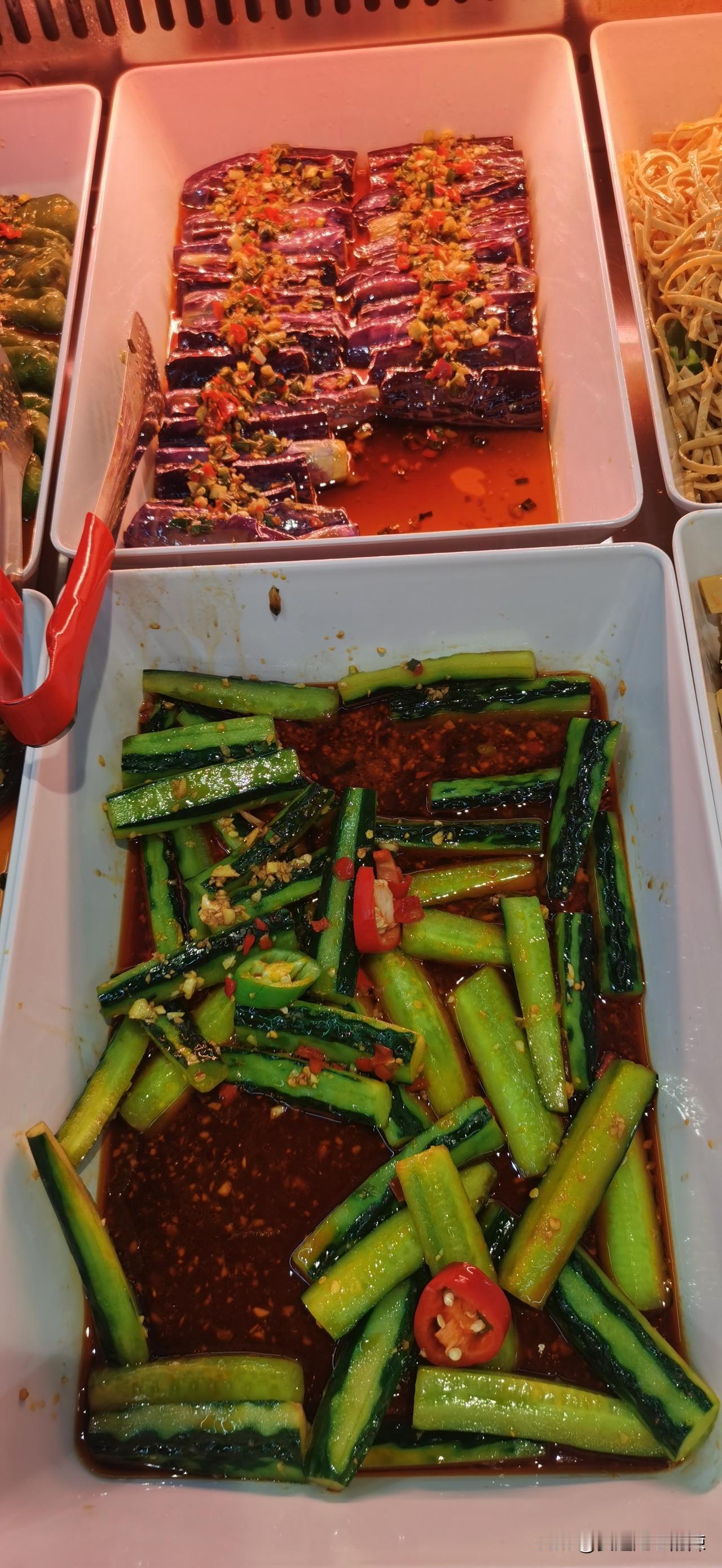 晒图笔记大赛国庆假期开始了，今天开始逛一下广州这个宽容性城市，以前大家都在谈广州