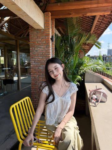 林允什么时候原谅现偶林允什么什么时候回归现偶谁看了林允这组 live 不心动！，