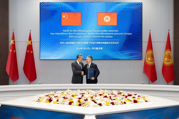 中吉彻底谈拢！多项重磅合作落地，这才是实打实的邻里交情。

现在国际上很多国家打