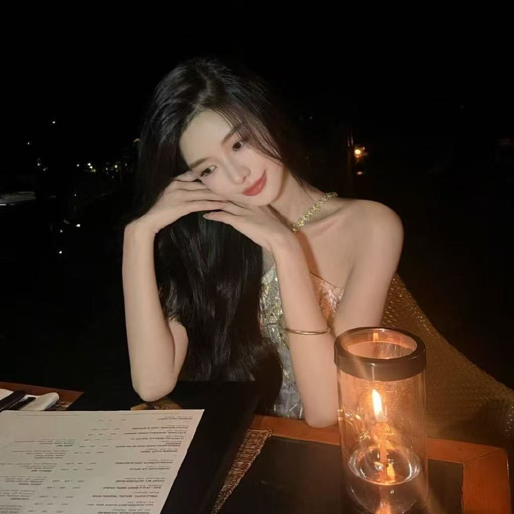 百万博主带妈妈上恋综宝藏博主CC来了郑思梦携母亲登陆芒果恋综心动双重奏全网近10