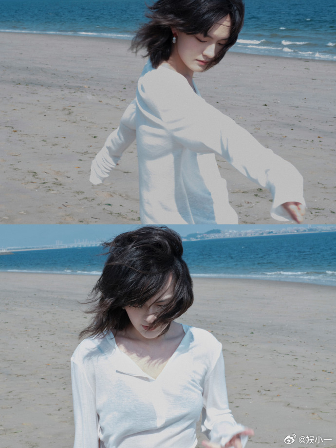 文淇我许可一种气血很足的美我许可文淇这种独特的美，她就像一幅美丽的画卷🖼️，色