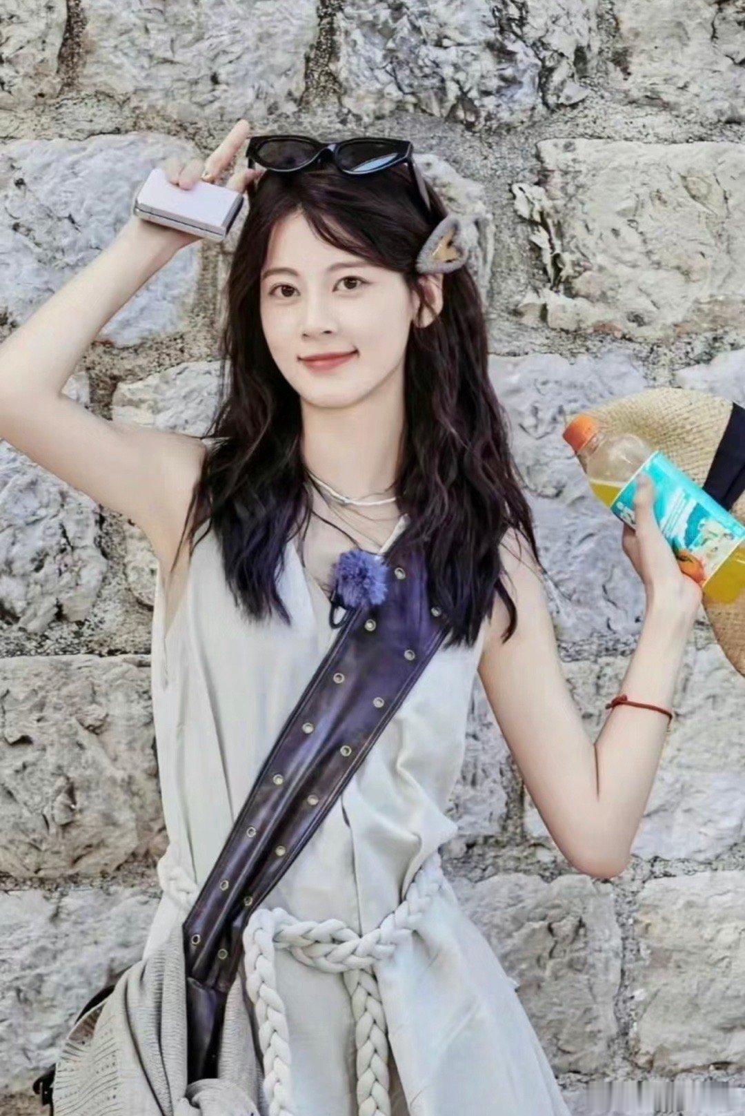 #赵昭仪 姐你牙龈出血了#赵昭仪的性格真的是太有趣了吧，感觉自己也要被她给圈粉了