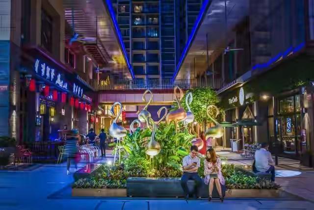 为啥有人人生一路顺畅，越走越稳？有人却处处碰壁，裹足不前？其实关键藏在三张底牌里