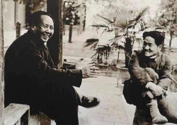 毛主席说：艰苦奋斗，自力更生。