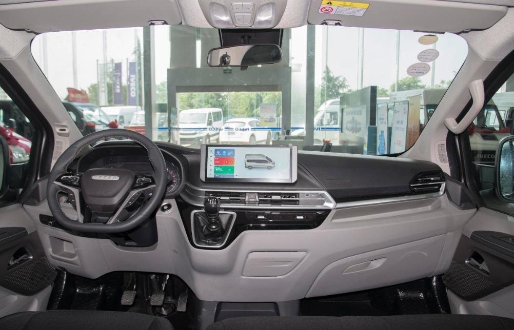 依维柯发展至今，其有着50年的发展进程，在这50年之中，依维柯对商用车市场始终如