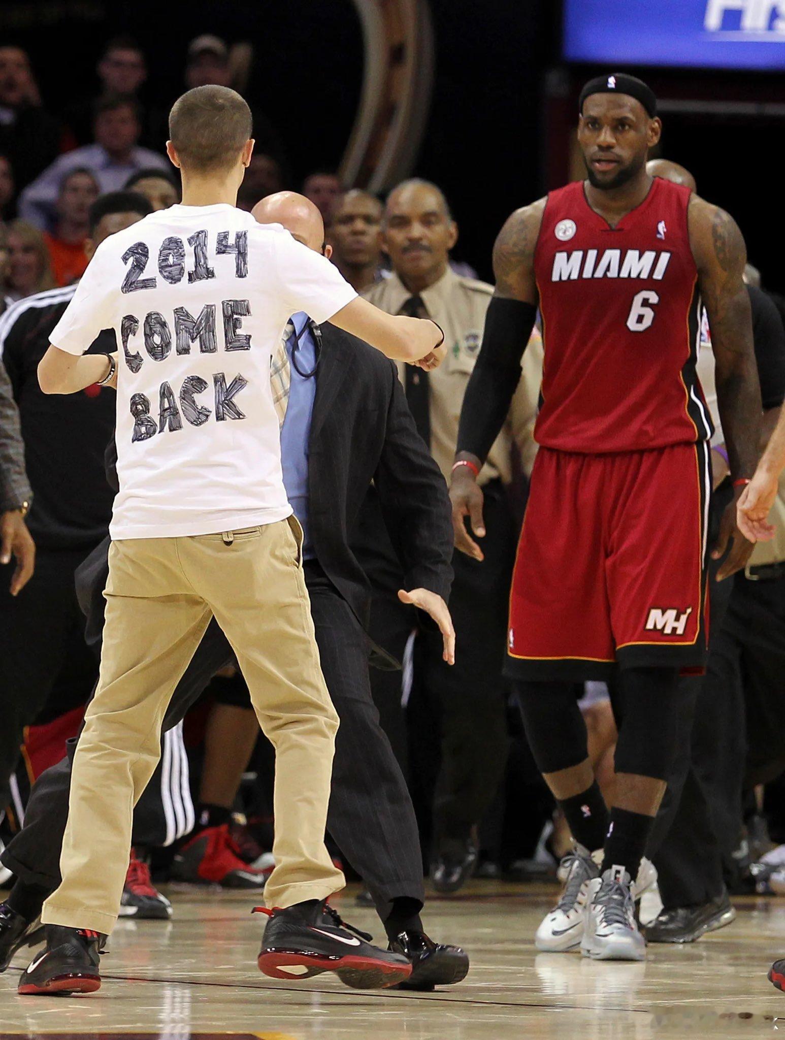 2026，Come back Miami！詹姆斯回应是否退役nba季后赛