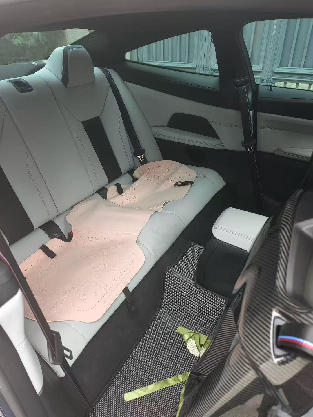 宝马M4 白内赛椅 加急寻伯乐、25年1200公里，车衣 ​​​