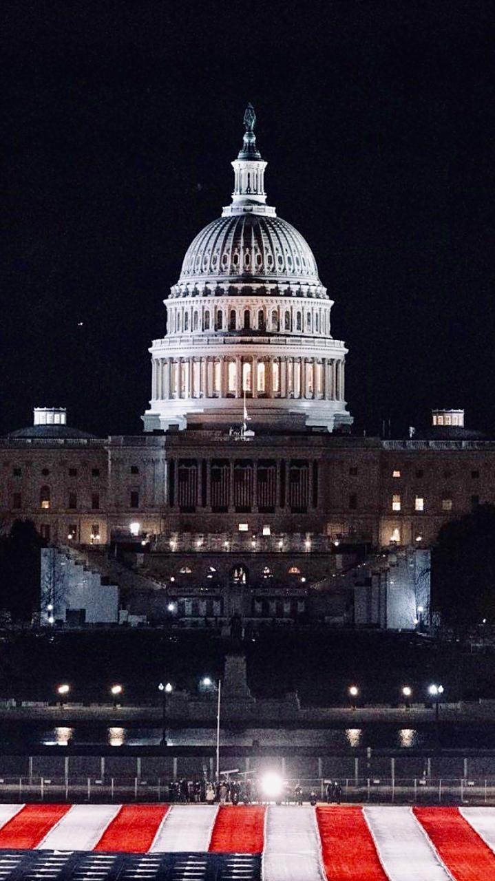 “多行不义必自斃”，别看美国现在似乎得意洋洋、风光无限，横行霸道，不是滥施关税武