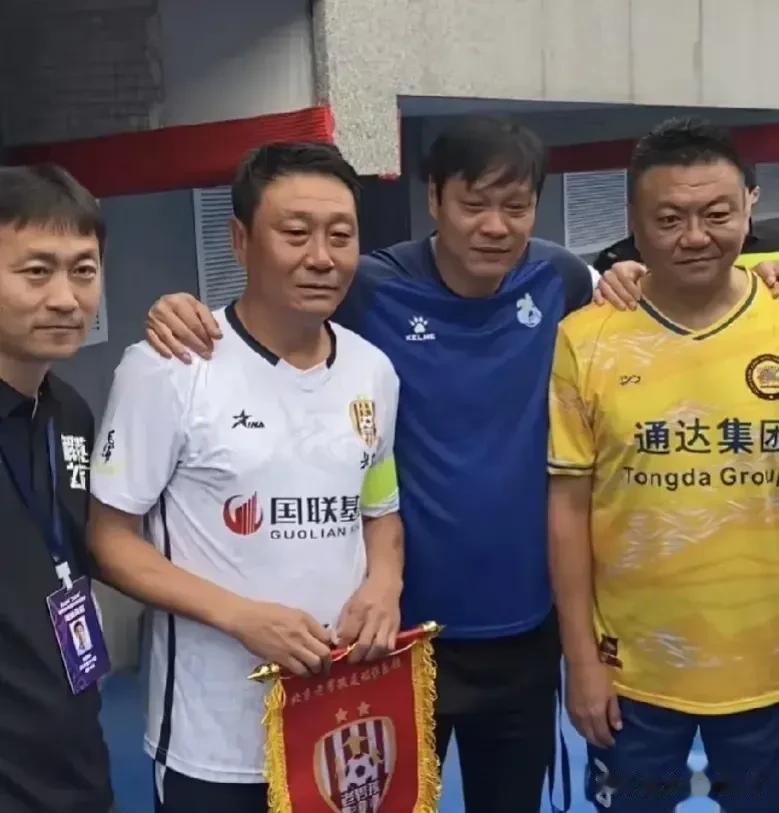 老甲A变味了！再这么弄下去，估计距离饭圈不远了[思考]

北京时间11月8日19