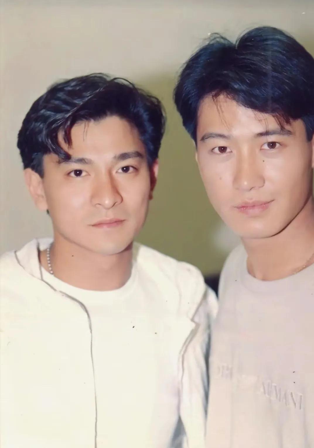 1993年黎明和自己的音乐制作人薛钟铭带着新专辑来台湾宣传，黎明上胡瓜节目，薛钟