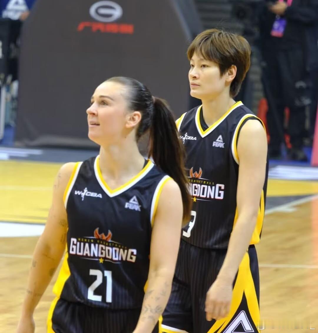 杨力维杨力维里德 20260409里德IG更新，有关姐姐图集 