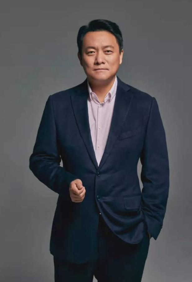 郭靖宇，1973年2月23日出生于河北省承德市，中国内地男导演、编剧、监制
 