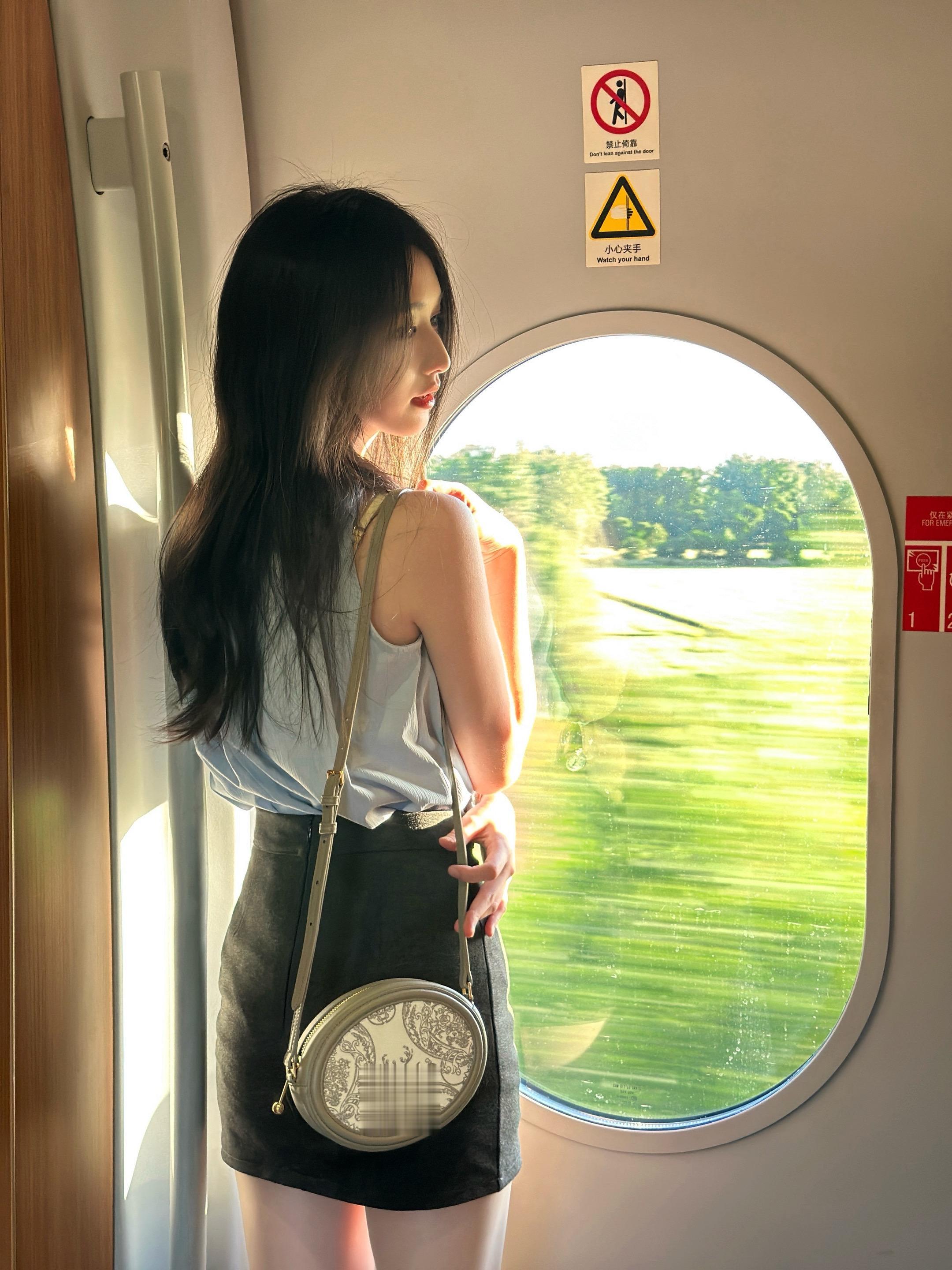 我能带给你的一切都是绝版的 包括痛苦