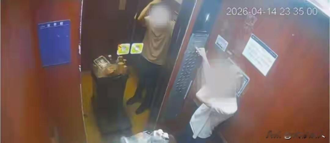 深夜倒垃圾，电梯从15层直坠负2层！多次投诉无果，谁在拿业主性命当儿戏？

4月