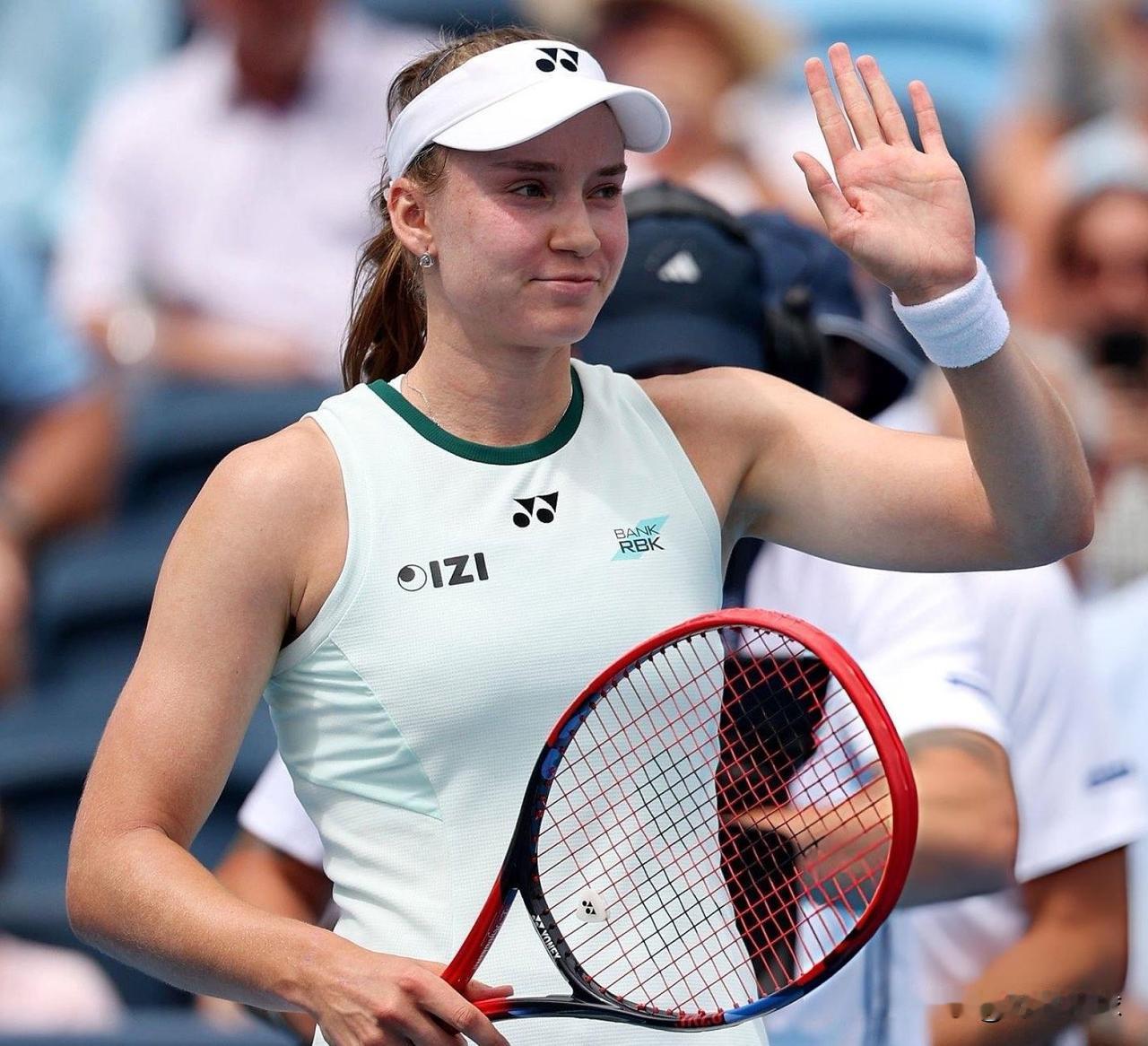 莱巴金娜6-4 7-6(2)弗雷希
晋级辛辛那提16强。
✅本赛季的每一站WTA