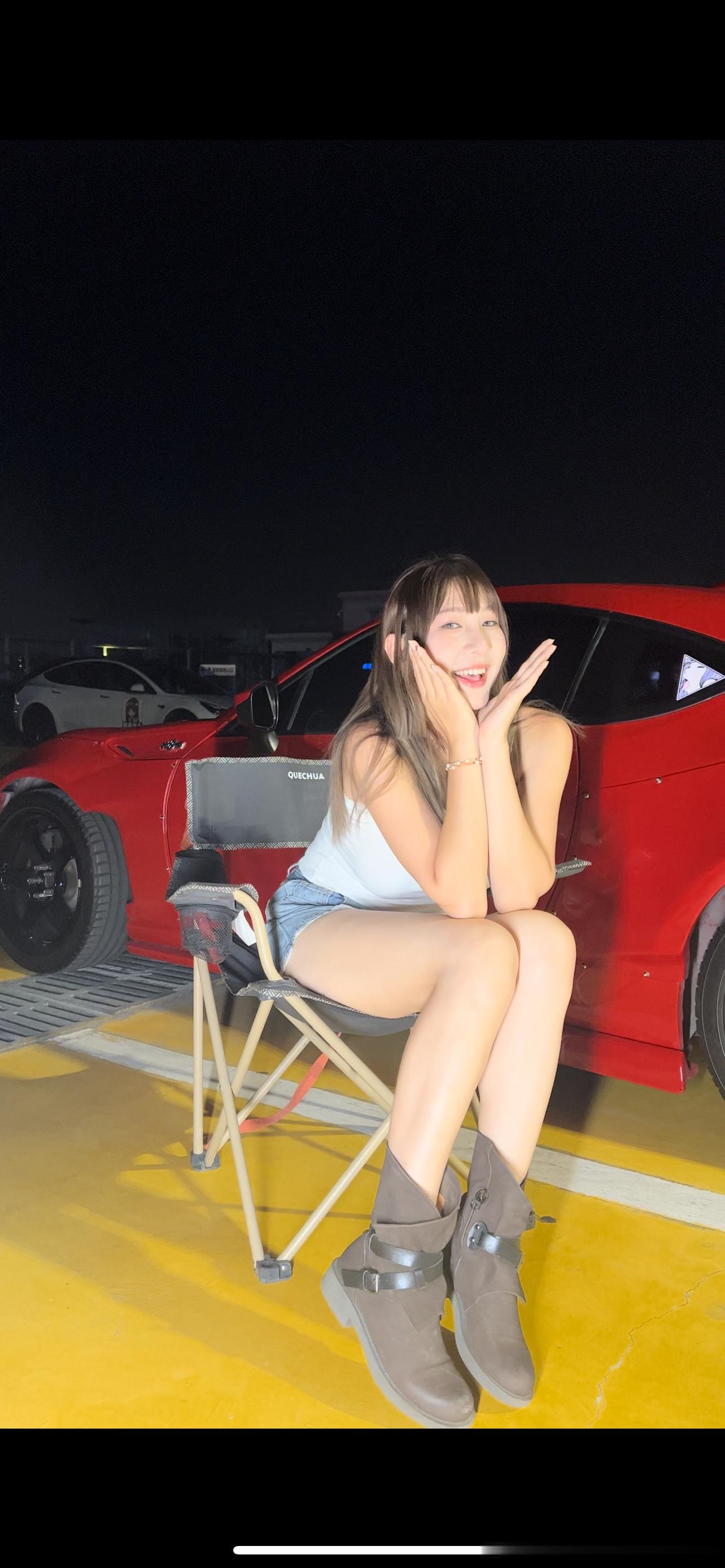 今天8月6号 要和86一起过节[害羞][害羞]虽然天天看到他都腻了[污]可能换个