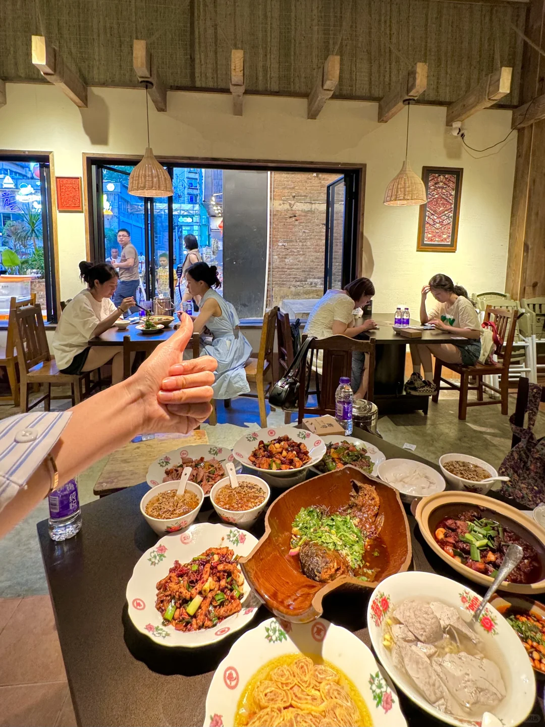 贵阳。。逛完青云市集建议去吃它家。（好吃无广