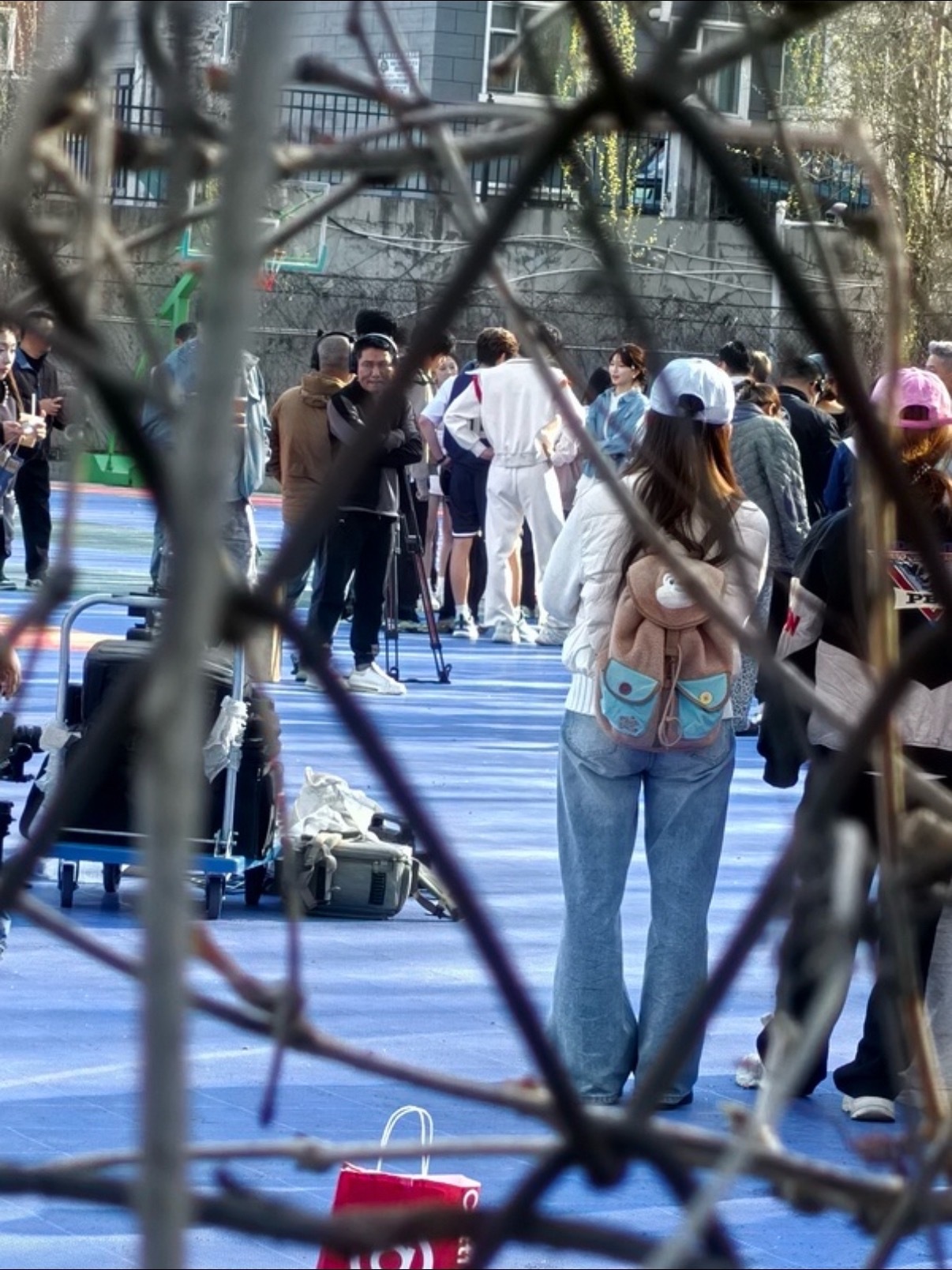 终于等到愉阳同框张照愉胡祎阳同框偶遇愉阳cp拍摄