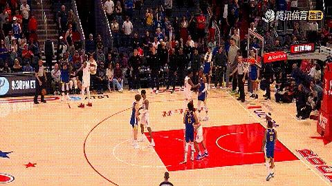 你敢信？残阵勇士加时0.1秒绝杀火箭！格林直接把球砸杜兰特腿上！
赛前火箭杜兰