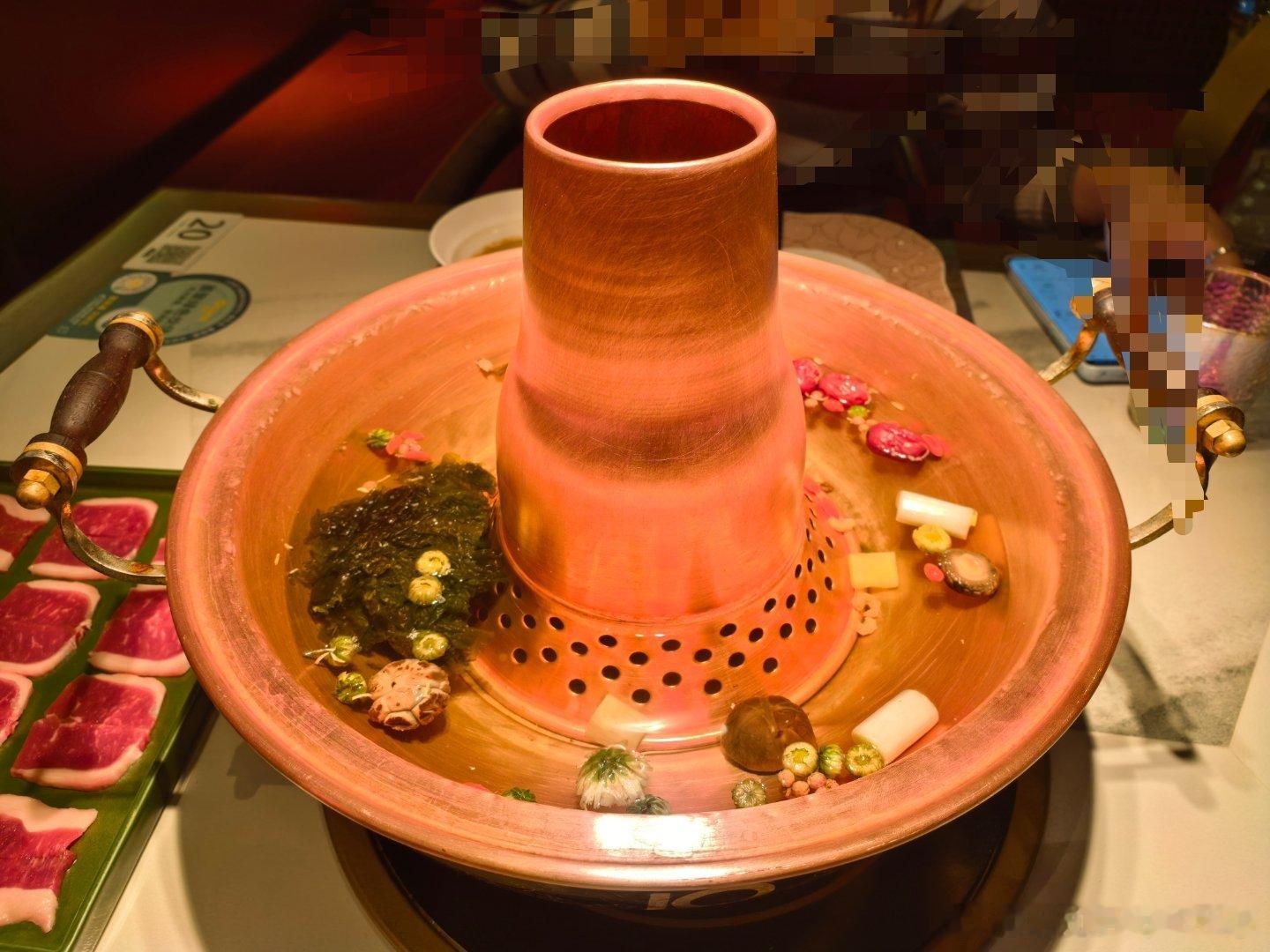 不如吃羊肉降温了，各位注意添衣 