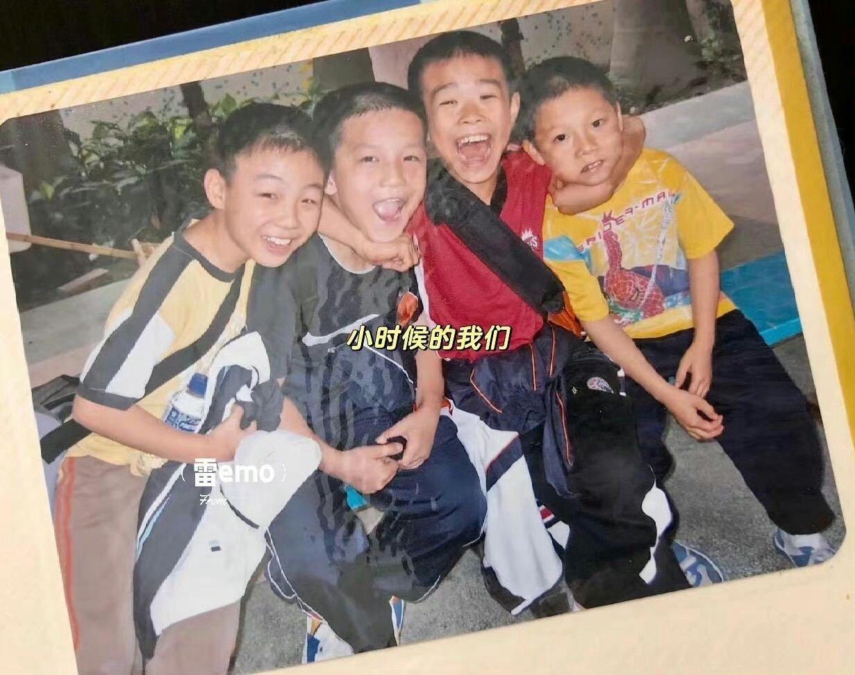 樊振东是首位超级金满贯得主  奥运会打完就在等人脉哥姐叔婶爷奶发各种图图[春游家