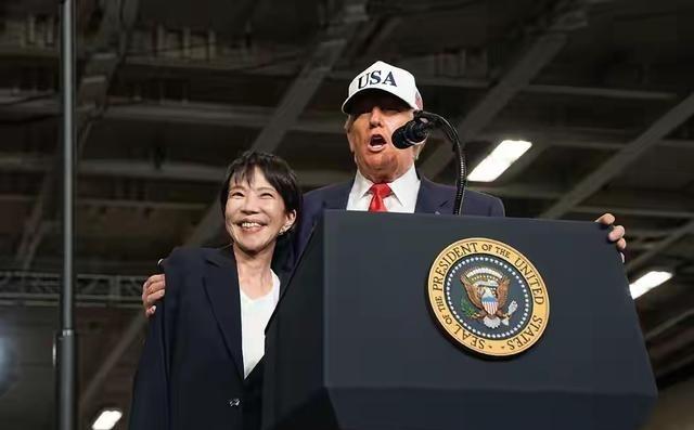 高市早苗万万没想到，特朗普收拾伊朗，日本成“最大受害者”？这事儿离谱在哪儿呢？离