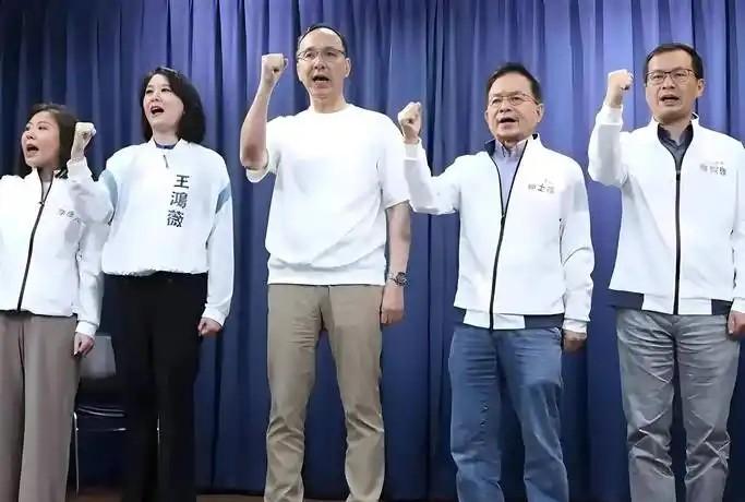 105周年未提和平统一！直面惊涛骇浪，台海释放何种信号？
2026年7月1日的北