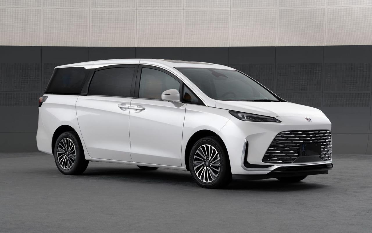 工信部第411批次审批新车：上汽通用别克GL8燃油2.0L车型