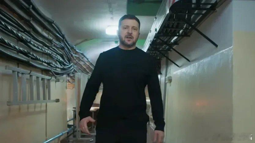 凤凰新闻【从苏联核战堡垒到战时中枢：泽连斯基首次展示藏身掩体】乌克兰“Stran