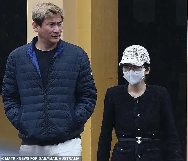 近几日，23岁的澳洲华人女孩醉酒驾驶劳斯莱斯与一辆奔驰车相撞，缴纳巨额保释金后被